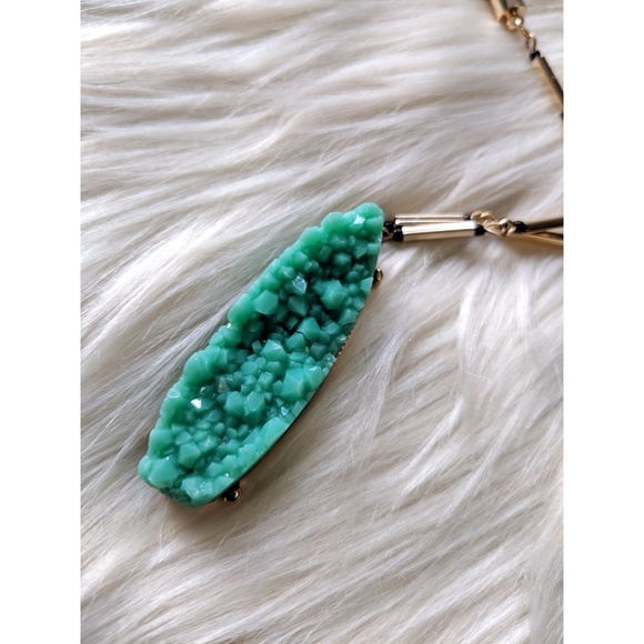 NWT Druzy Style necklace in choice of color - Picture 4 of 6